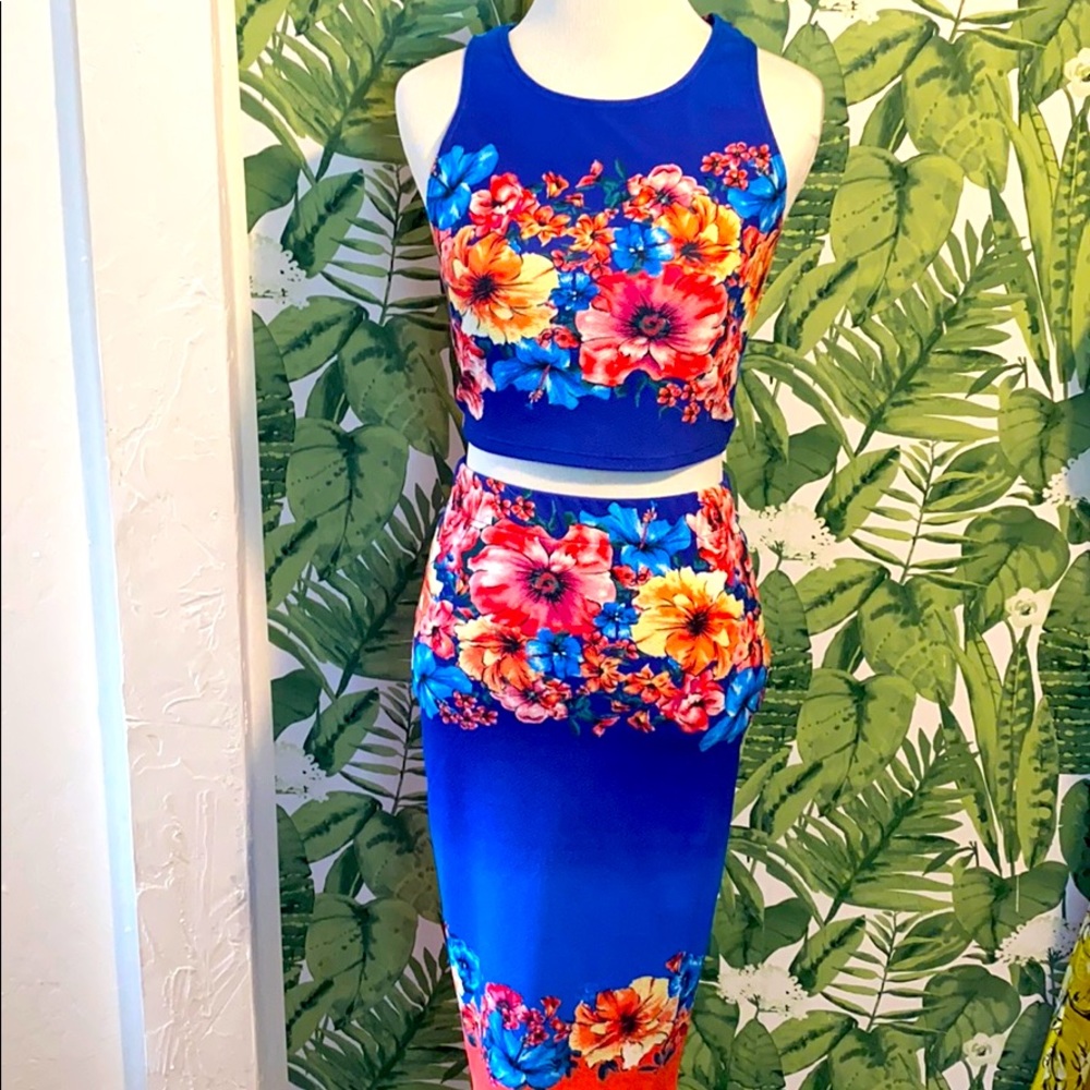 Material Girl Floral Hibiscus Setup Tropical Dress